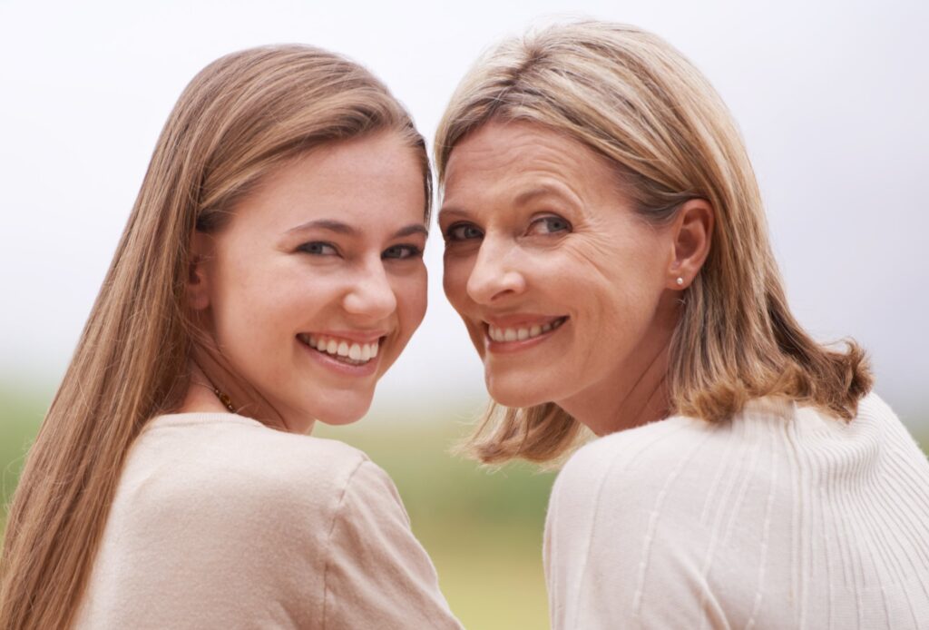  Wholesale Natural, Essential and Carrier Oils | O&3: The Oil Family